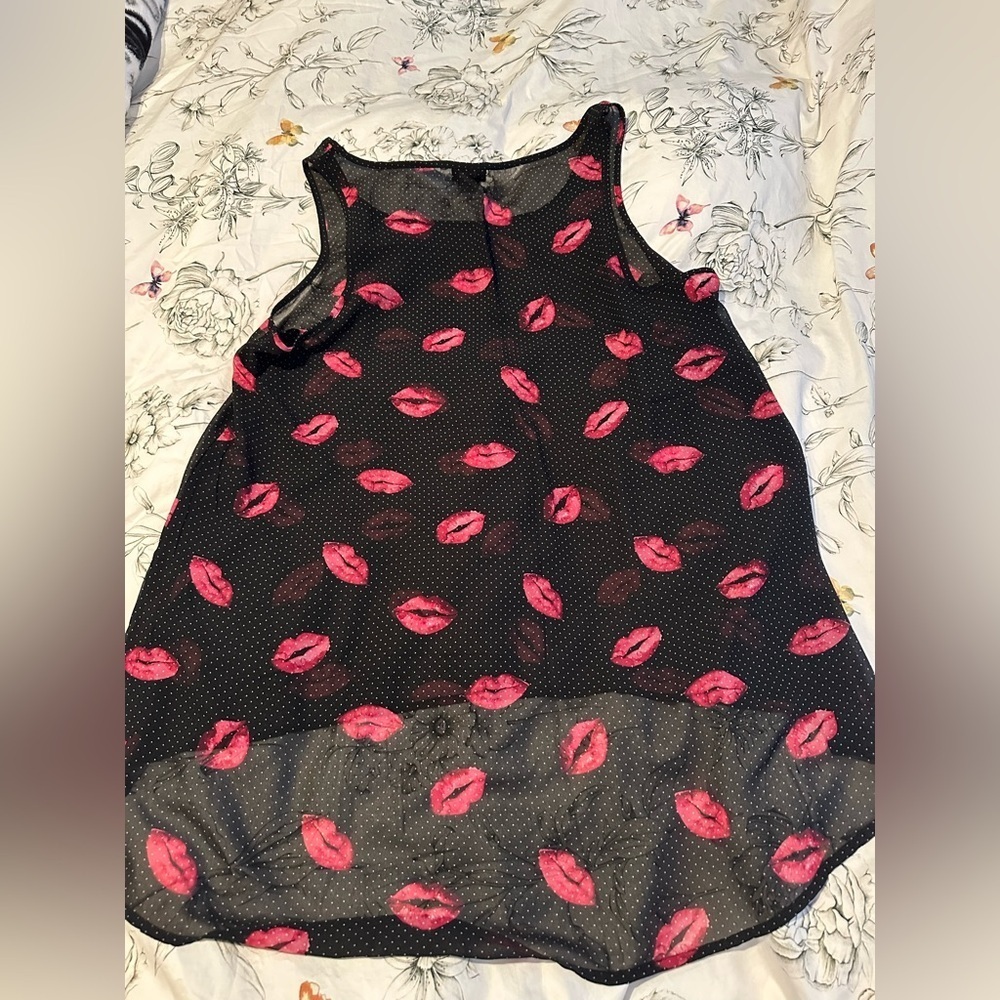Torrid Tank Top - Picture 2 of 4